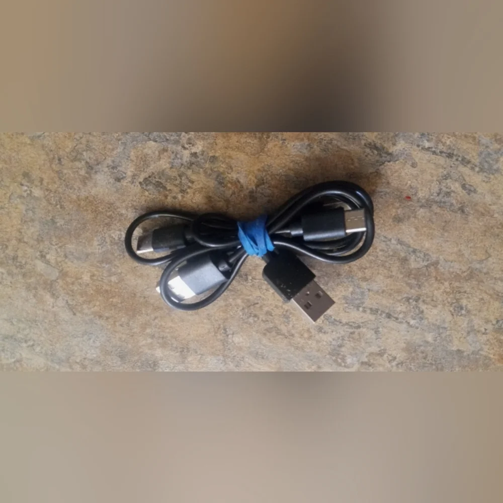 Black USB to Micro-USB Charging & Data Cable - Universal